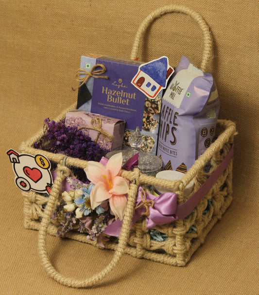 Sweet Tooth Aromatic Hamper For Housewarming